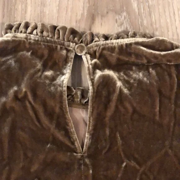 Ulla Johnson Velvet Mock Neck Ruched Blouse 4 - Picture 8 of 8